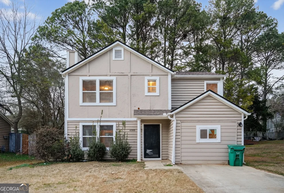 Unit for sale at 6300 Creekford Lane, Lithonia, GA 30058