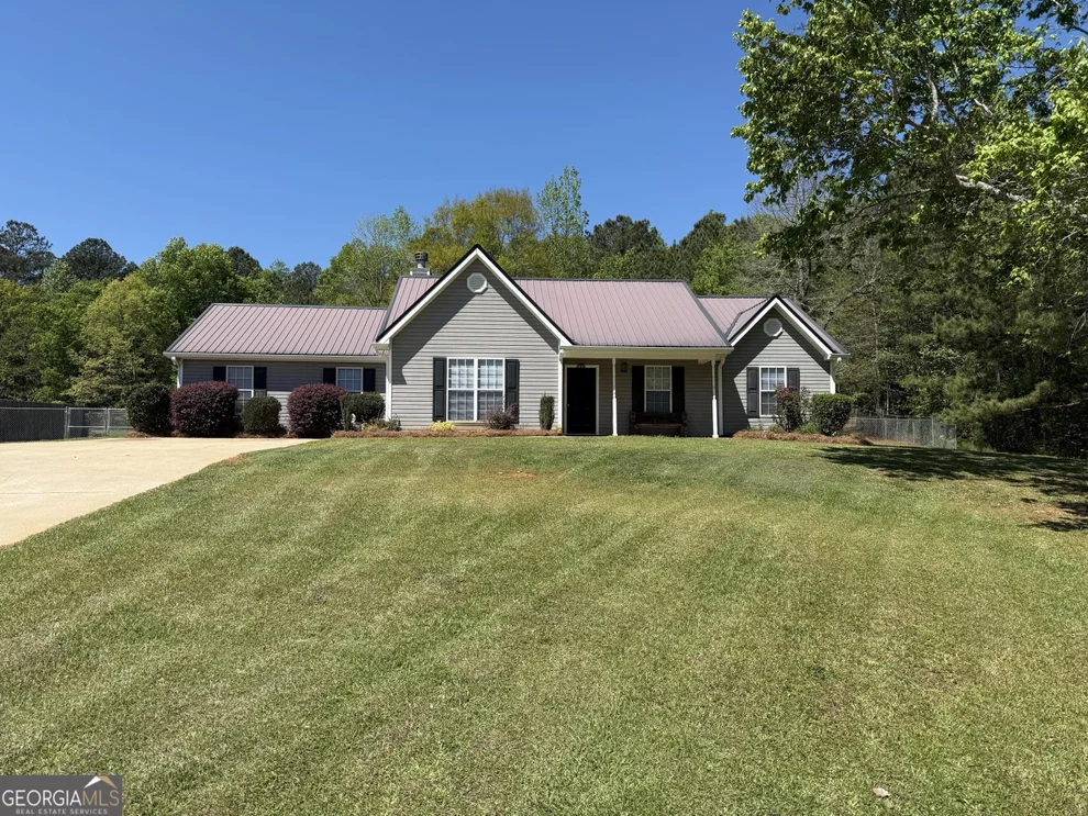 Unit for sale at 141 Cottonwood Trail, Jackson, GA 30233