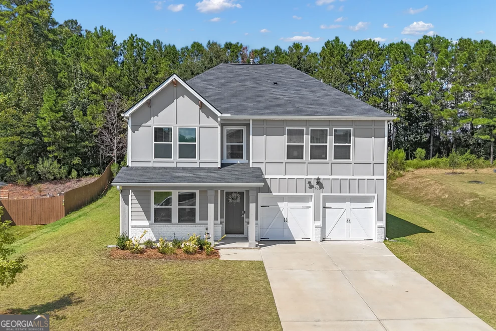 Unit for sale at 706 Windstream Drive, Lagrange, GA 30241