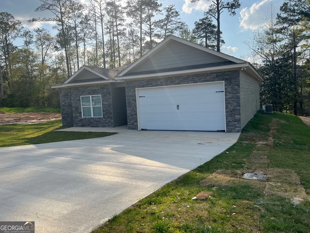 Unit for sale at 113 Barefoot Bayou, Eufaula, AL 36027