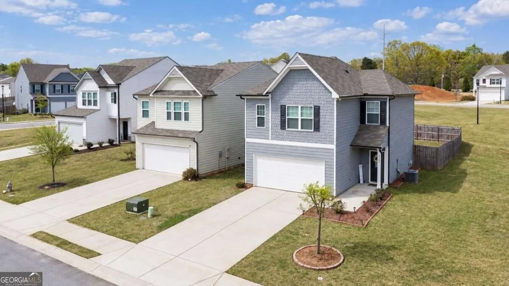 Unit for sale at 5004 Fawnwood Drive, Gainesville, GA 30504