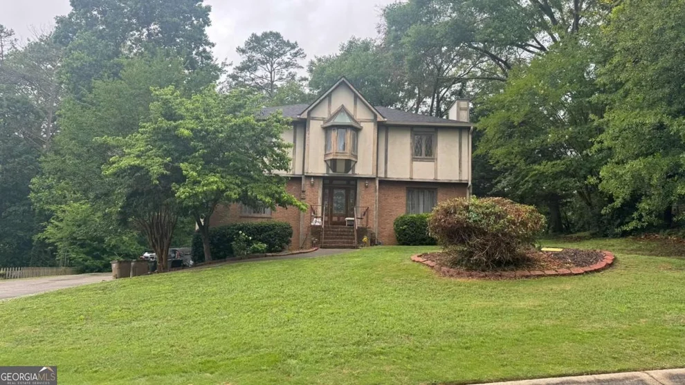Unit for sale at 4291 Farmbrook Lane NE, Kennesaw, GA 30144