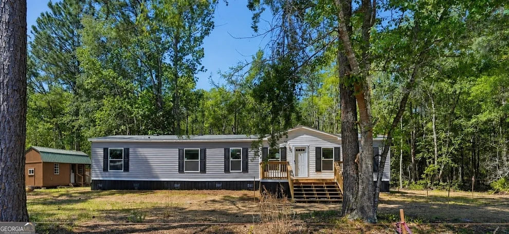 Unit for sale at 744 Live Oak Church Road, Hinesville, GA 31313