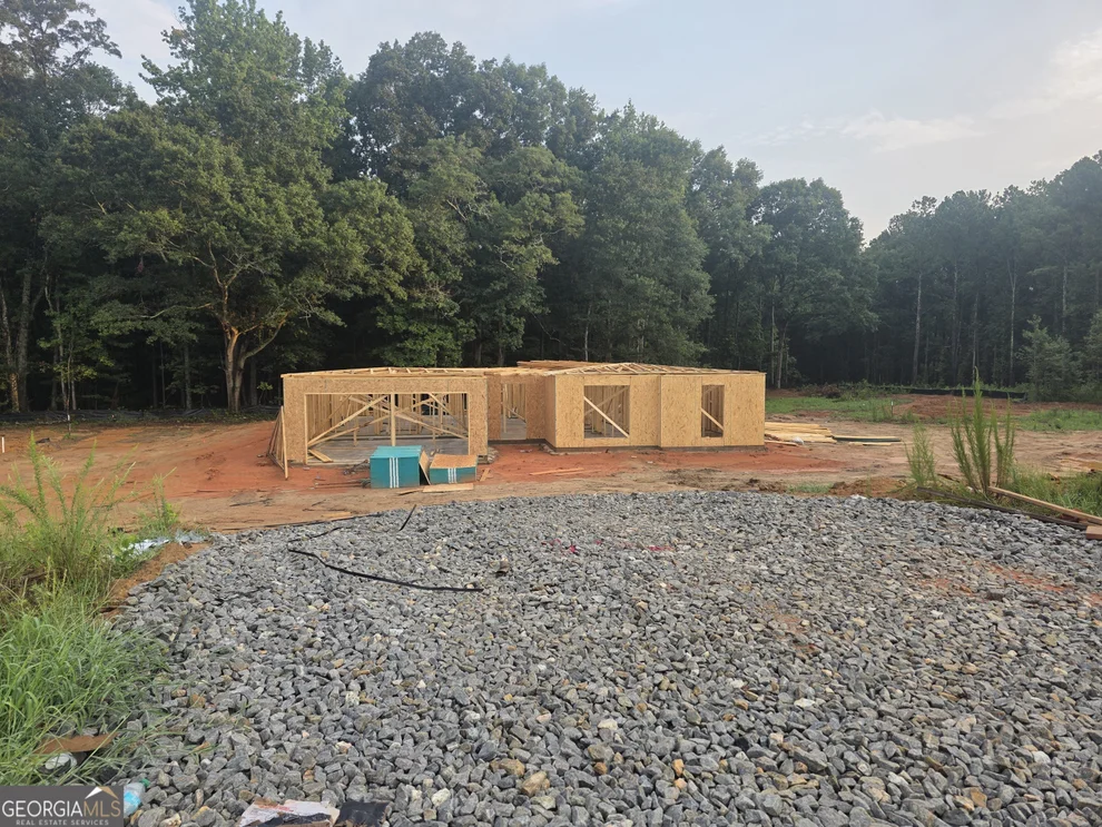 Unit for sale at 258 Windrow Trail, Statham, GA 30666