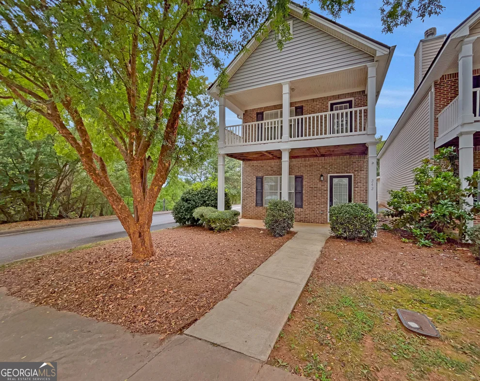 Unit for sale at 242 Wiltshire Drive, Athens, GA 30605