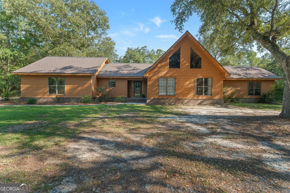 Unit for sale at 1021 Ig Lanier Road, Pembroke, GA 31321
