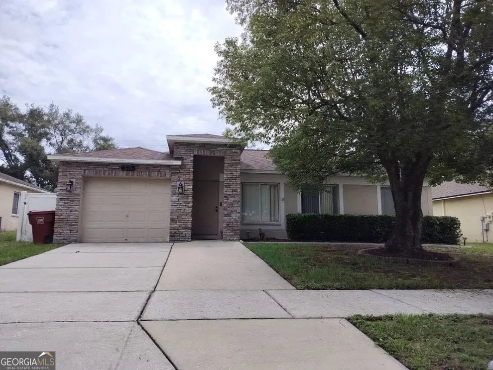 Unit for sale at 319 Abigail Road, Plant City, FL 33563