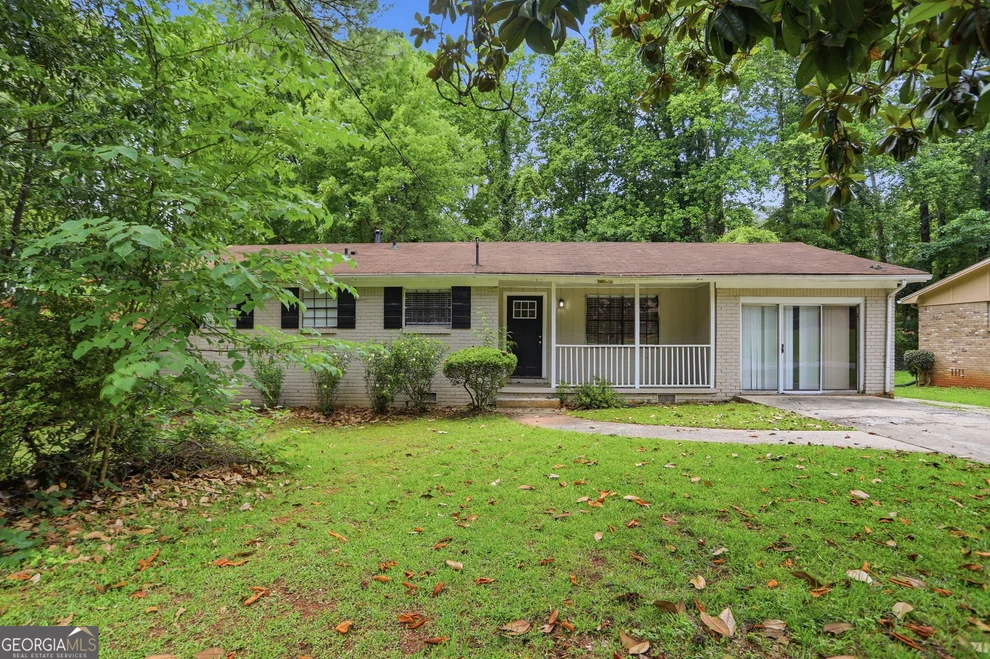 Unit for sale at 2749 Williamsburg Drive, Decatur, GA 30034