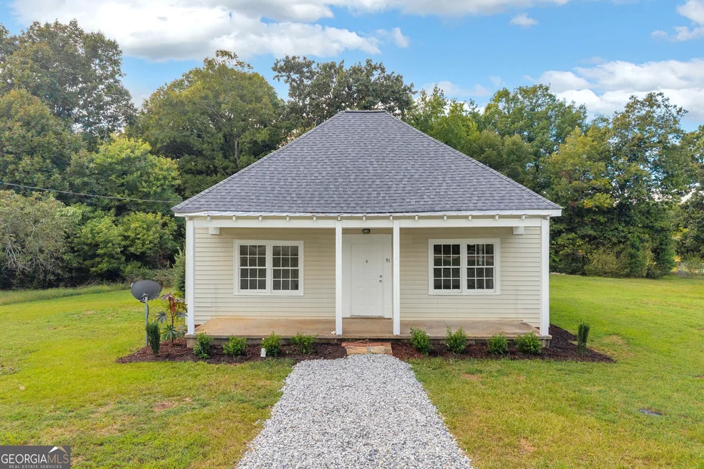 Unit for sale at 91 Sunset Drive, Hartwell, GA 30643