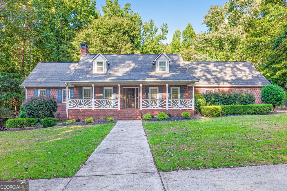 Unit for sale at 94 Deer Creek Trail, Hoschton, GA 30548