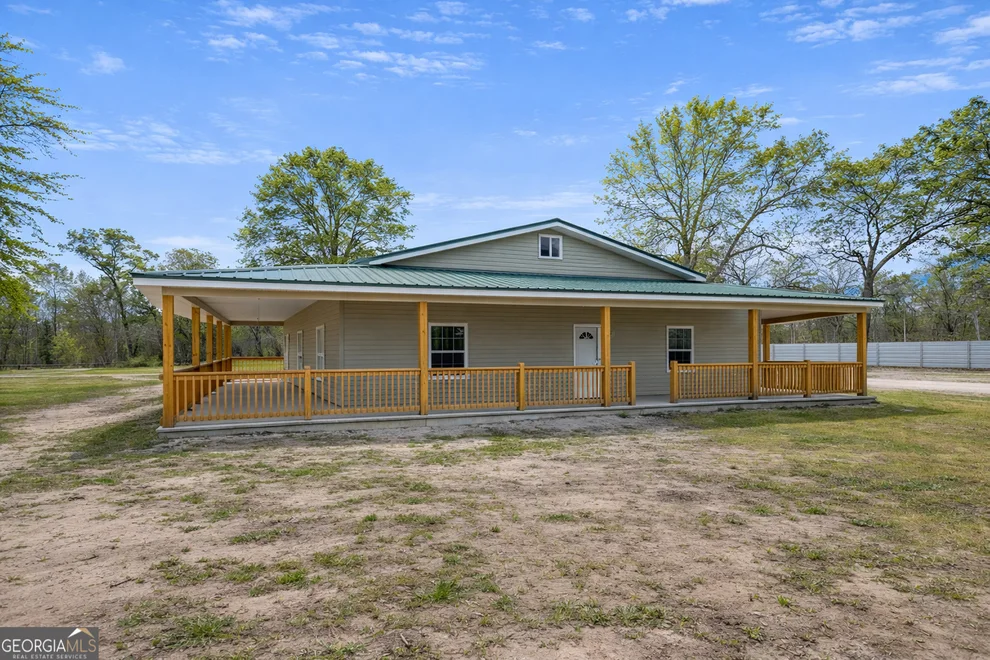 Unit for sale at 99 Shirley Lane Hwy 169, Glennville, GA 30427