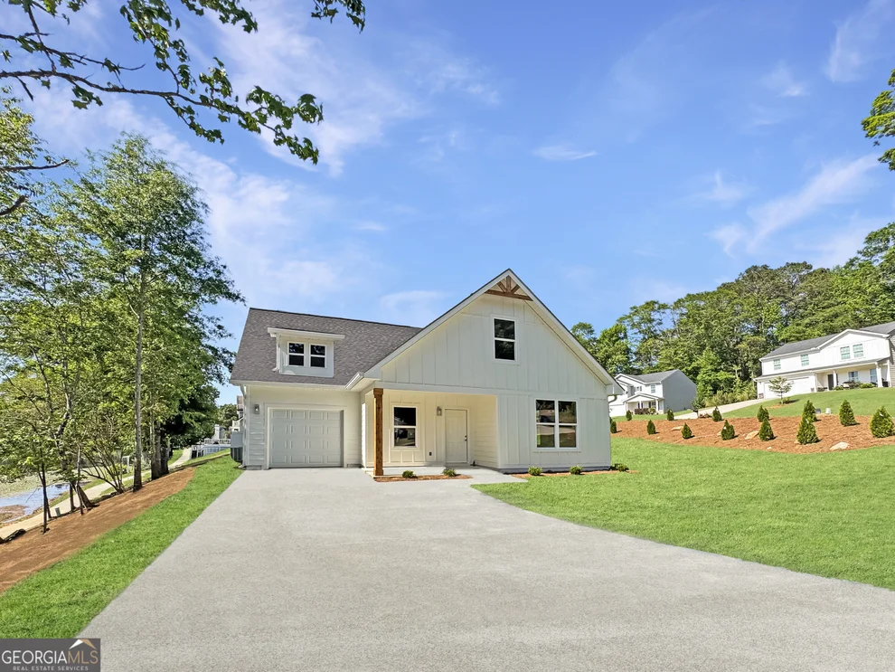 Unit for sale at 123 Duck Walk Way, Hogansville, GA 30230