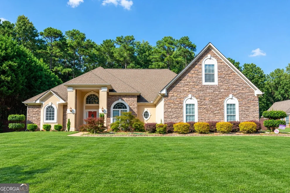 Unit for sale at 3194 Liverpool Street, Jonesboro, GA 30236