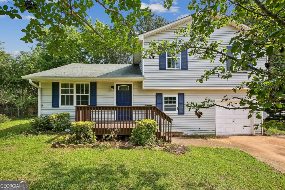 Unit for sale at 658 Earl North Road, Newnan, GA 30263