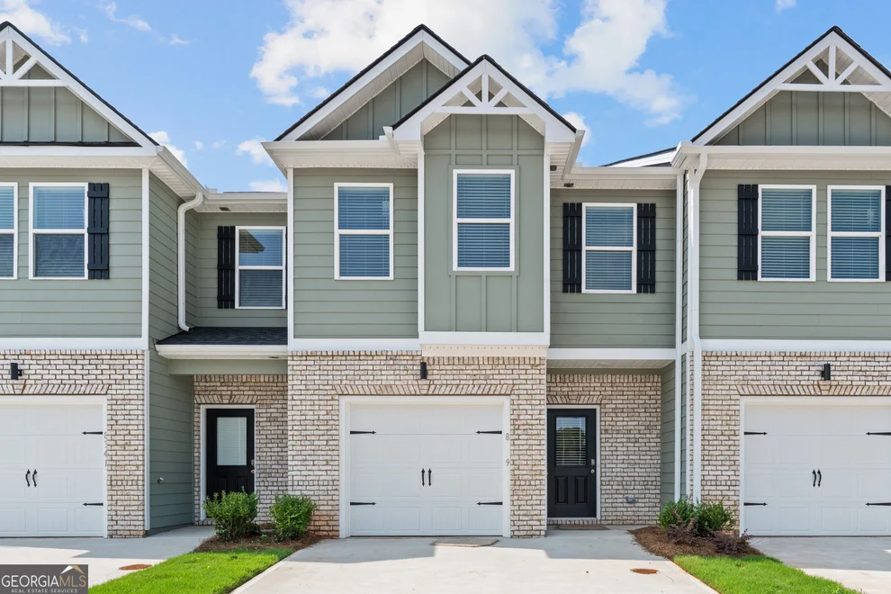 Unit for sale at 8339 Columbia Court, Palmetto, GA 30268