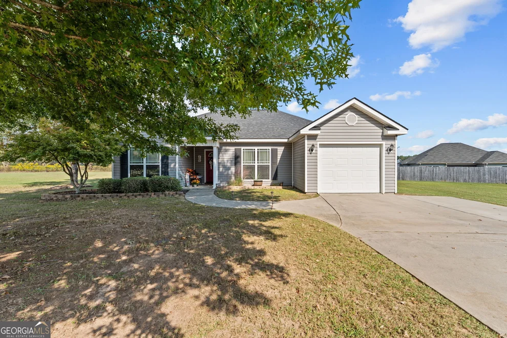 Unit for sale at 216 Ellington Court, Perry, GA 31069
