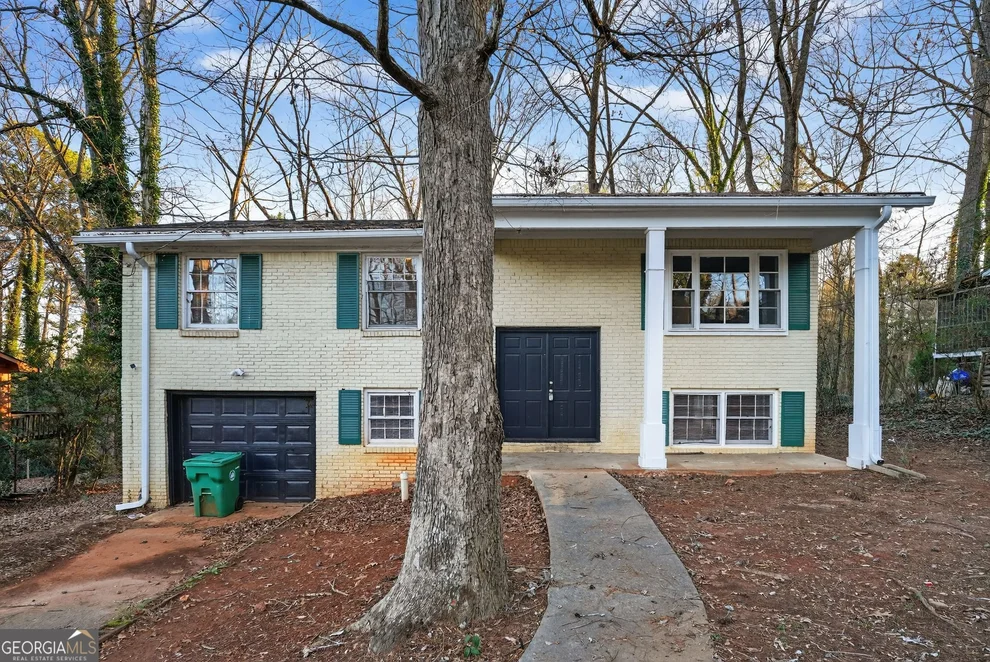 Unit for sale at 1615 Pine Glen Circle, Decatur, GA 30035
