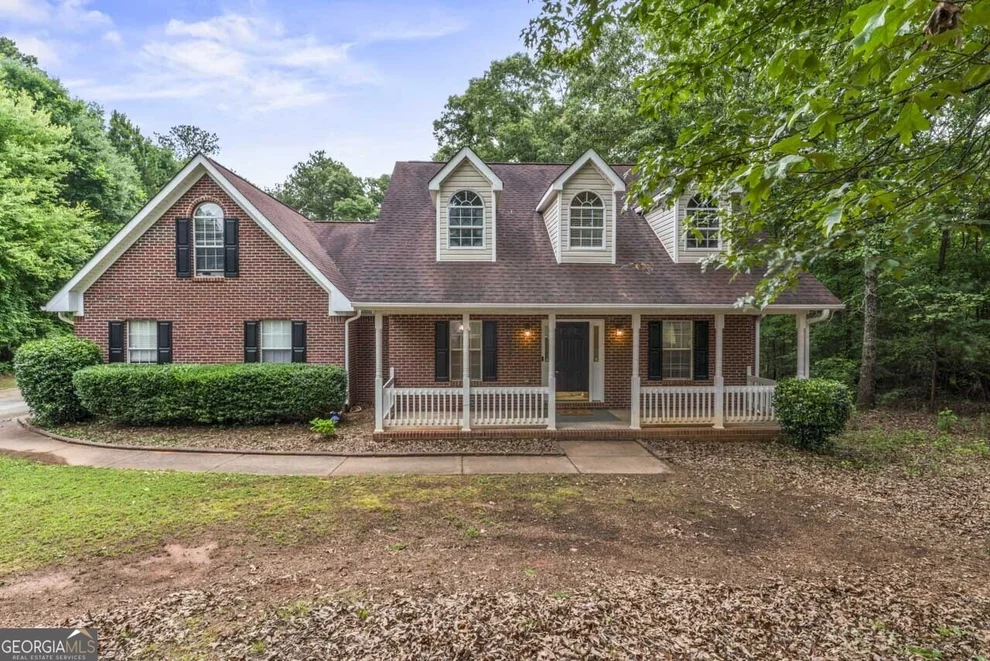 Unit for sale at 1020 Shumard Lane, McDonough, GA 30252