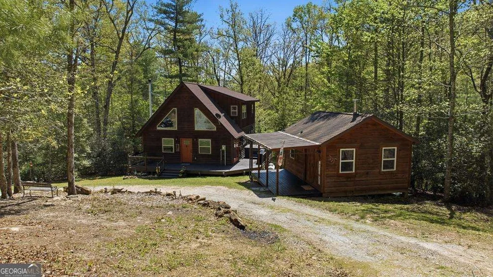 Unit for sale at 106 Roaring Creek Lane, Murphy, NC 28906