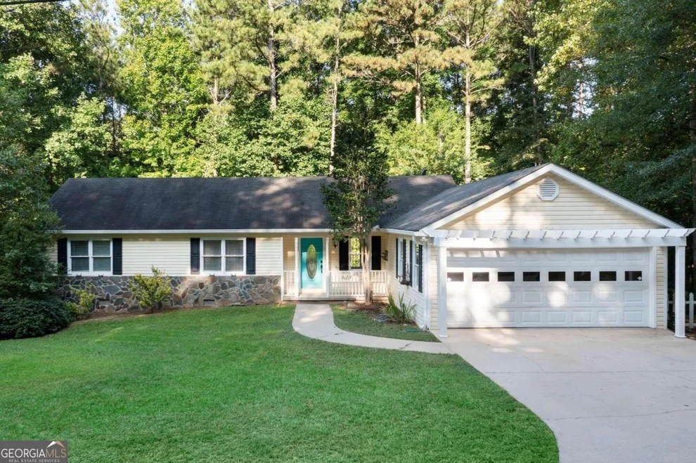 Unit for sale at 25 Shadowood Lane, Bremen, GA 30110