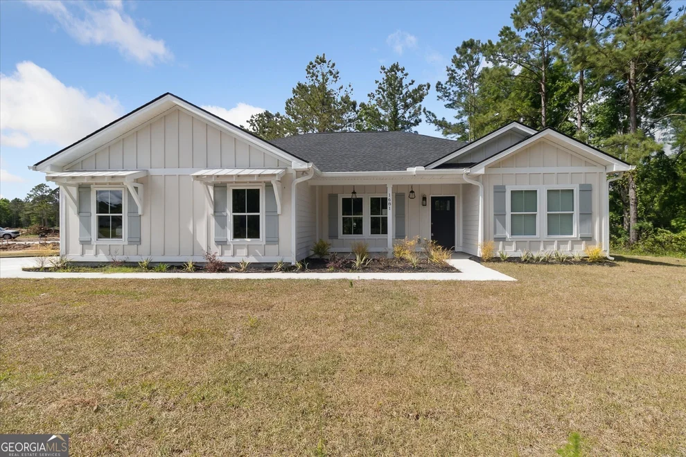Unit for sale at 1681 Ashantilly Drive, Darien, GA 31305