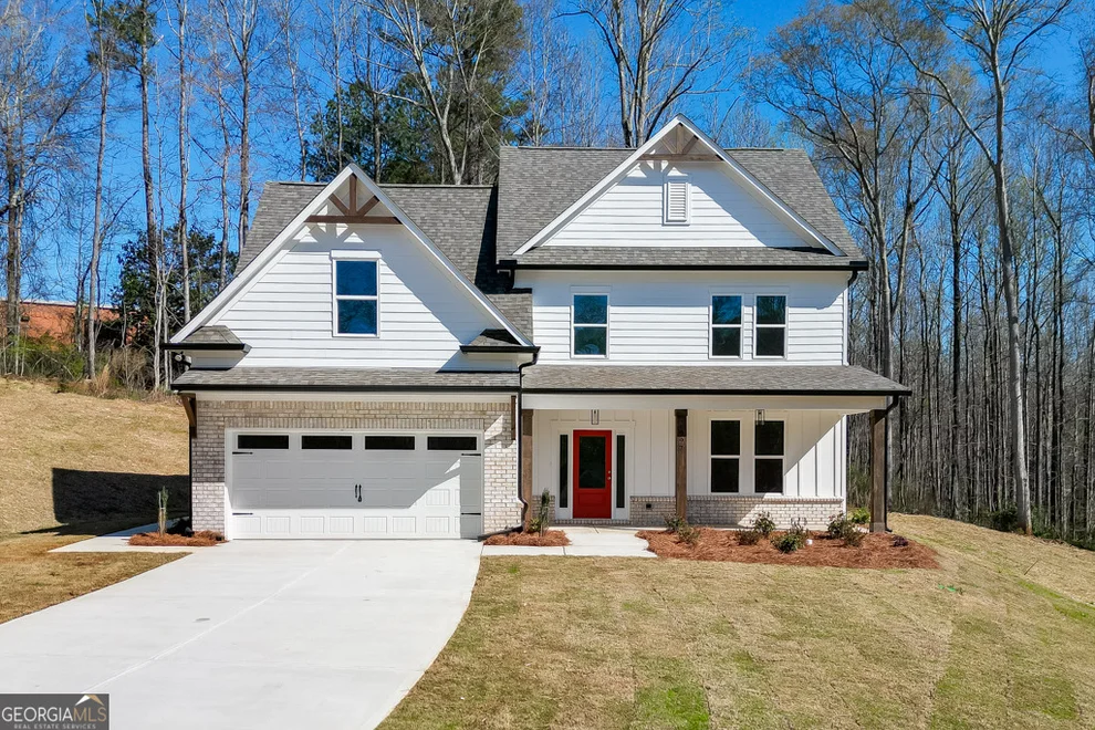 Unit for sale at 979 Lakeview, Commerce, GA 30529