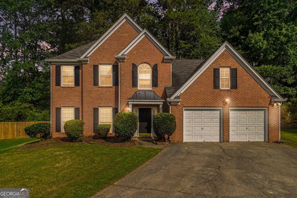 Unit for sale at 2498 Insdale Trace NW, Acworth, GA 30101