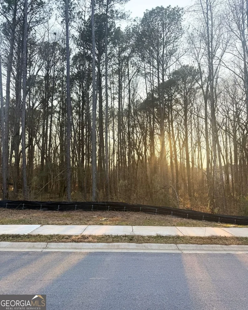 Unit for sale at 110 Spyglass Circle, Mcdonough, GA 30253