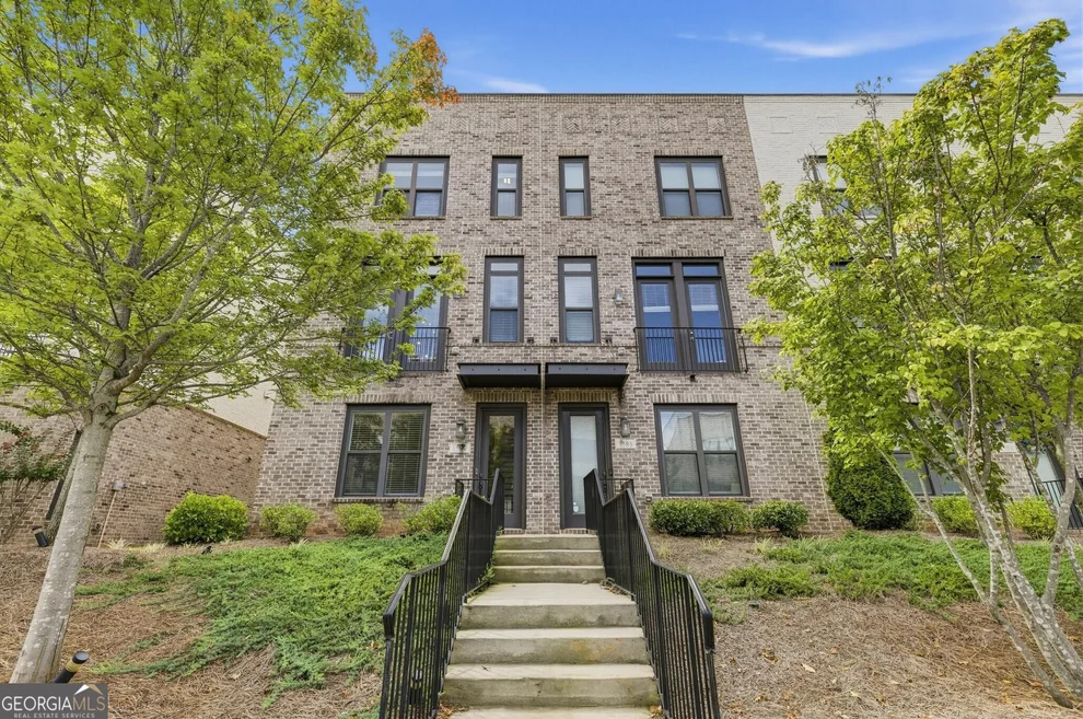 Unit for sale at 1589 Aldworth Place, Atlanta, GA 30339
