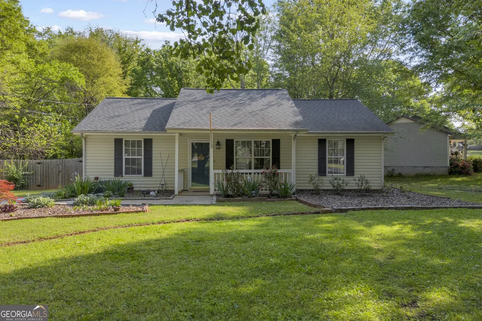 Unit for sale at 40 Mimosa Street, Winder, GA 30680