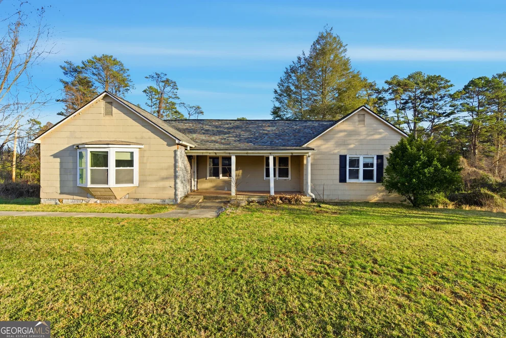 Unit for sale at 1805 Blue Ridge Drive, Blue Ridge, GA 30513
