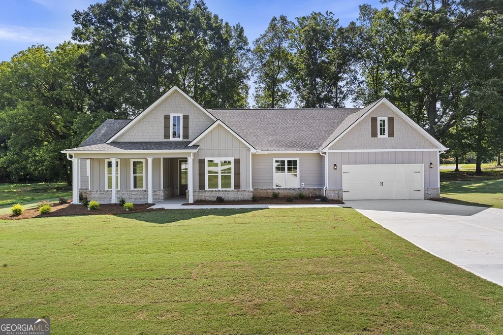Unit for sale at 244 Crumbley Road, McDonough, GA 30252
