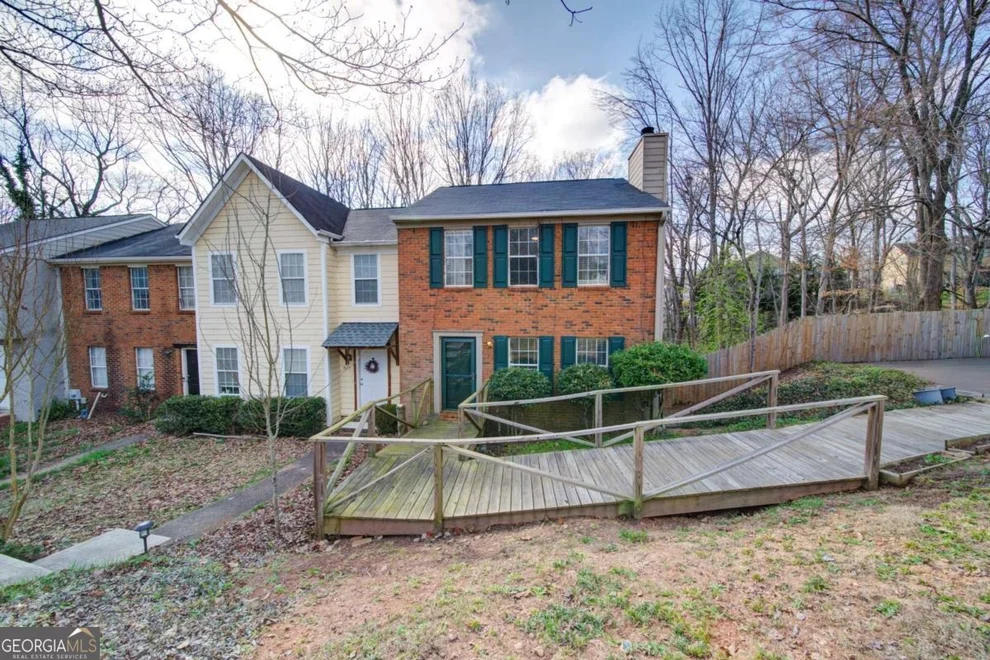 Unit for sale at 1657 Cedar Bluff Way, Marietta, GA 30062