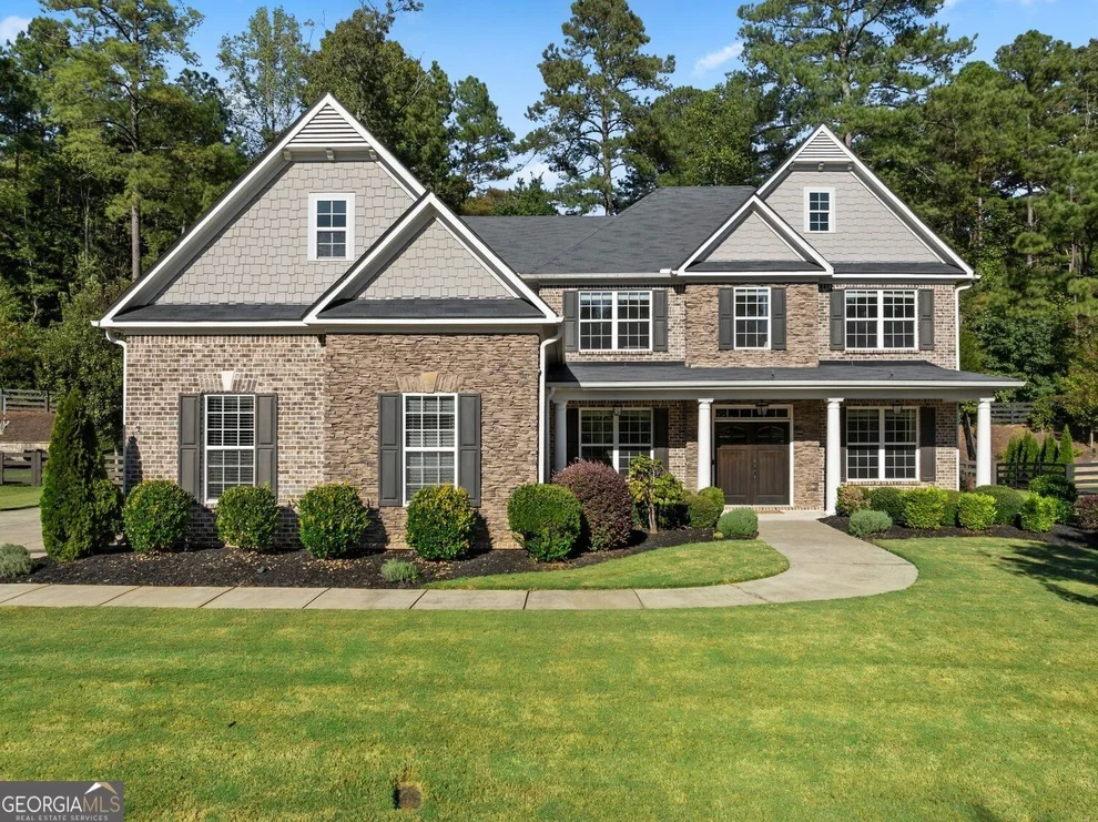 Unit for sale at 6660 Canyon Cove, Cumming, GA 30028