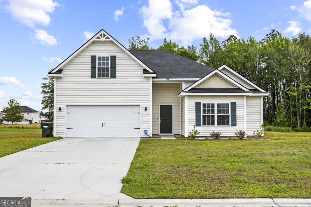 Unit for sale at 134 Sunflower Circle NE, Ludowici, GA 31316