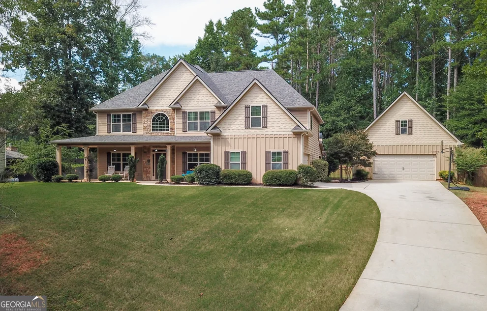 Unit for sale at 201 Rocky Bay Lane, Senoia, GA 30276