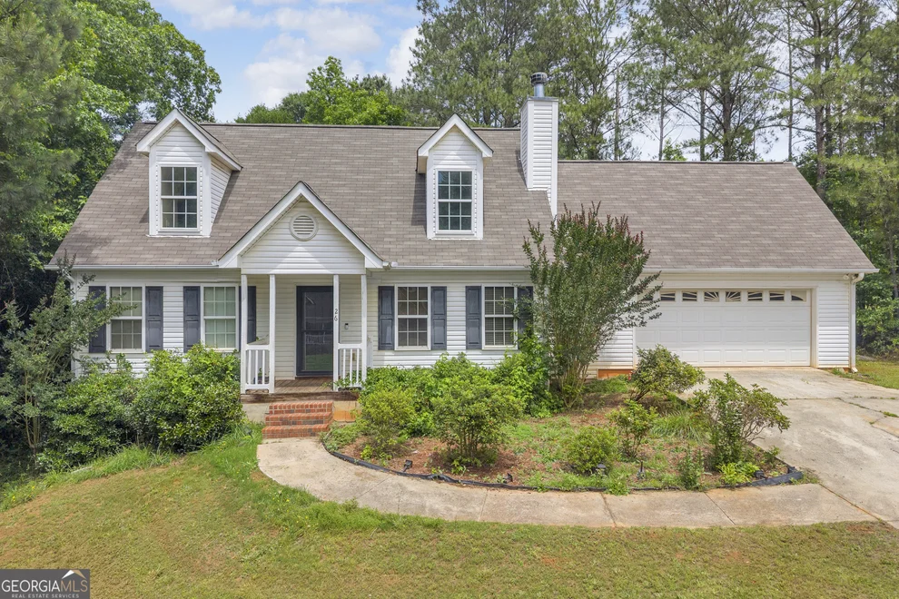 Unit for sale at 26 Candlestick Drive, Hull, GA 30646