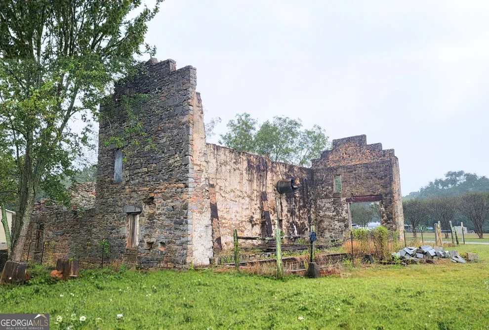 Unit for sale at 0 Railroad Street, Arnoldsville, GA 30619