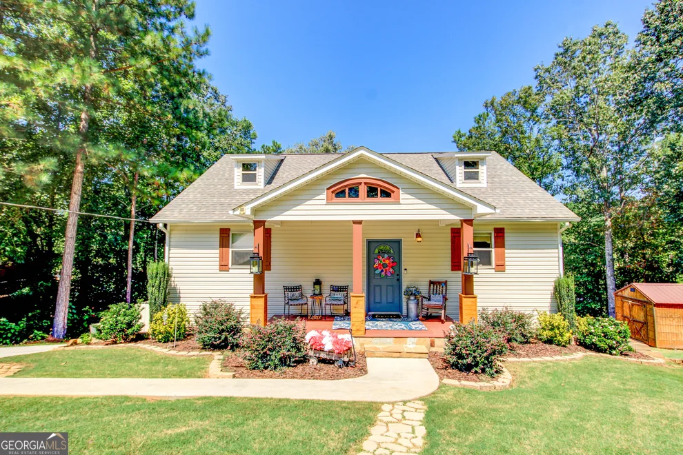 Unit for sale at 185 Hill Crest Court, Wedowee, AL 36278