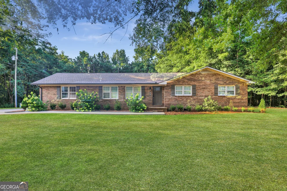 Unit for sale at 65 Watson Road, Martin, GA 30557