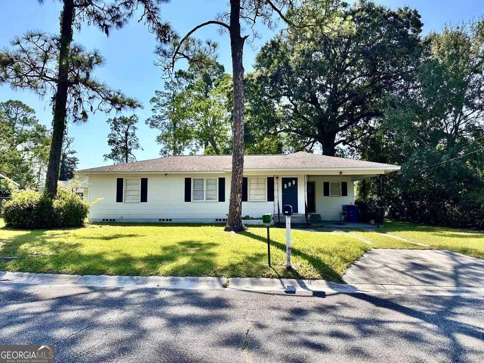 Unit for sale at 2202 Pioneer Street, Waycross, GA 31501