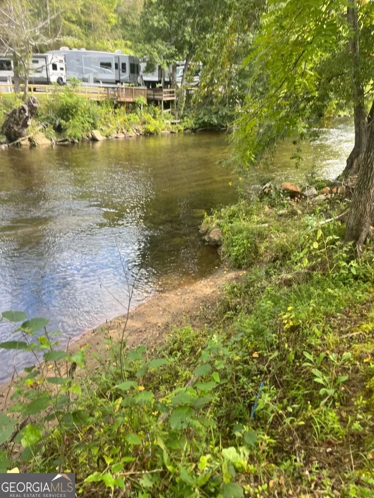 Unit for sale at 73 Peaceful Cove Lane, Franklin, NC 28734