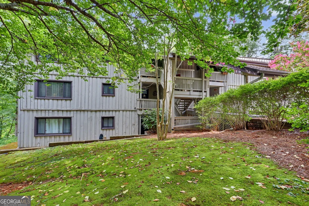 Unit for sale at 227 Shakespeare Drive, Clayton, GA 30525