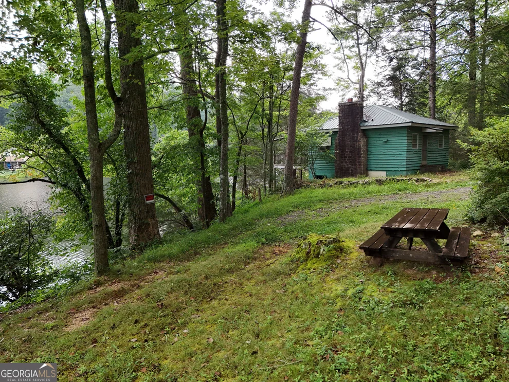 Unit for sale at 115 Twin Mountain Lake Circle, Talking Rock, GA 30175