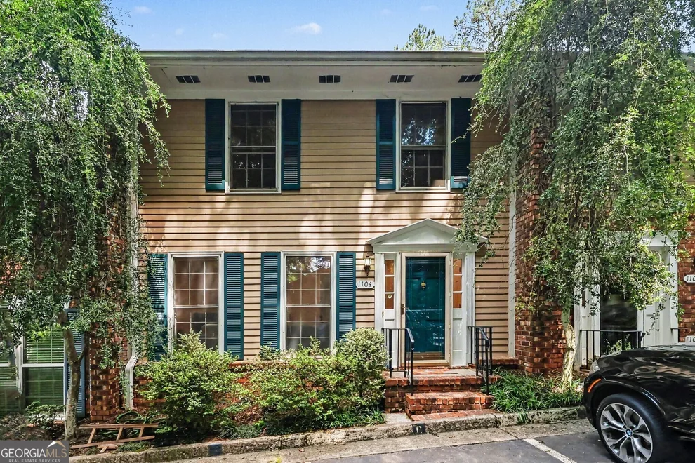 Unit for sale at 1104 Moorestown Circle, Decatur, GA 30033