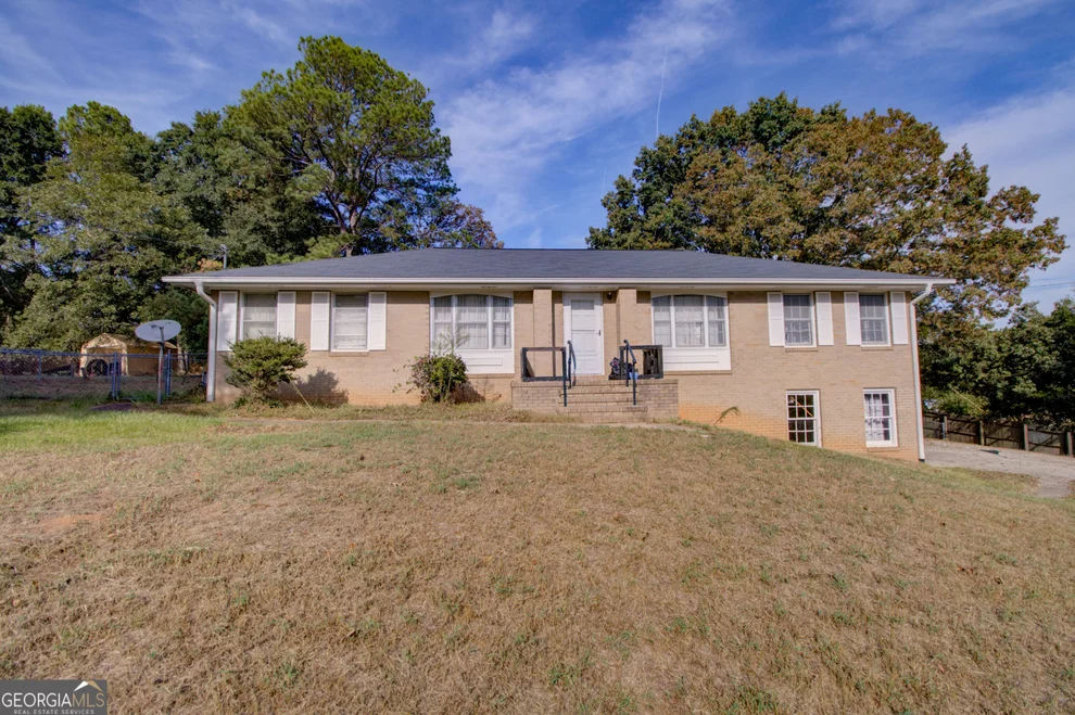 Unit for sale at 202 E Wright Street, Winder, GA 30680
