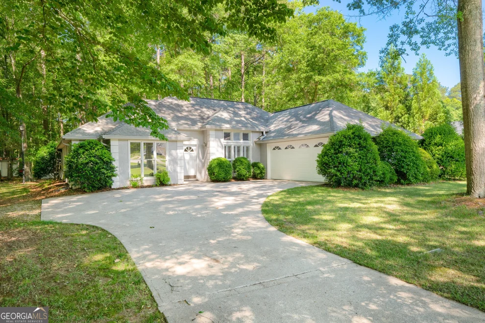 Unit for sale at 55 Beau Brook Lane, Sharpsburg, GA 30277