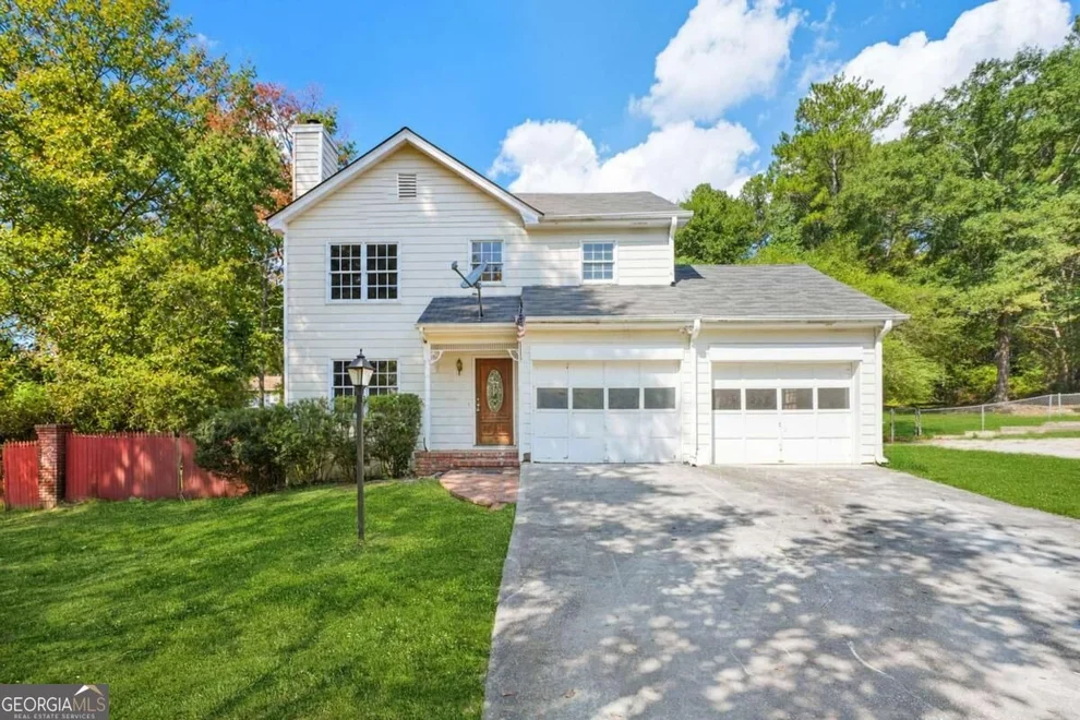 Unit for sale at 1215 Masters Lane, Snellville, GA 30078