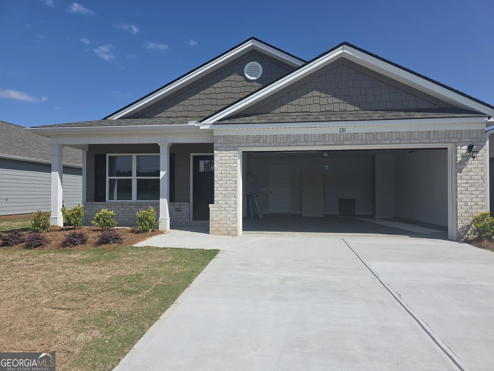 Unit for sale at 131 Charlie Way, Winder, GA 30680