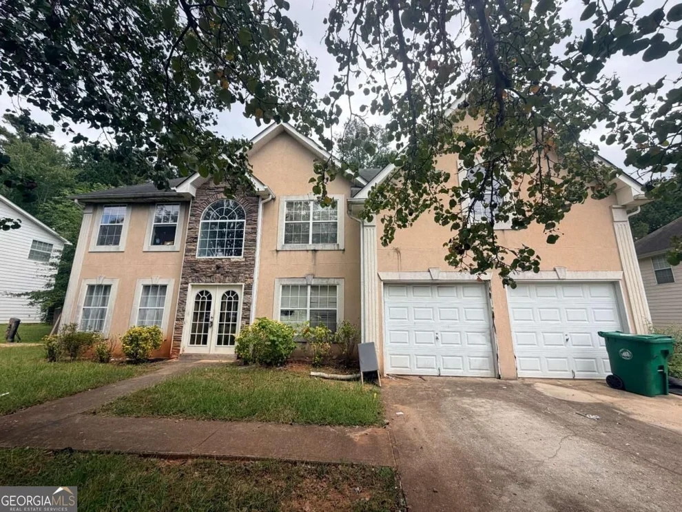 Unit for sale at 2362 Marsh Rabbit Lane, Decatur, GA 30035